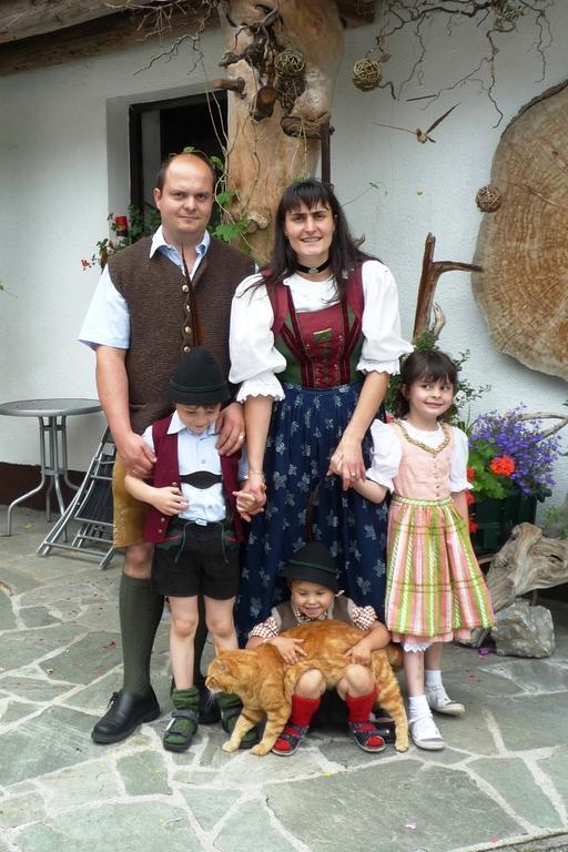 Ferienhof Unterfuehrholzergut Klaus an der Pyhrnbahn Exteriör bild